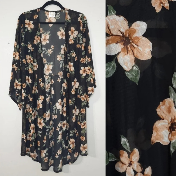 ✨️4/$20. Mesh Black Floral Maternity Open Front Long Kimono, Bell Sleeves - Picture 1 of 12